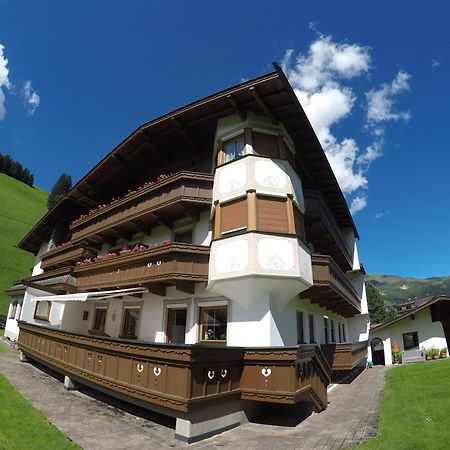 Gaestehaus Alpenland Tux Extérieur photo