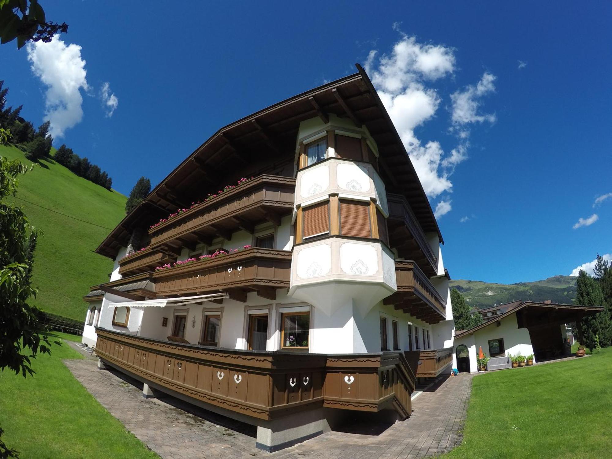 Gaestehaus Alpenland Tux Extérieur photo