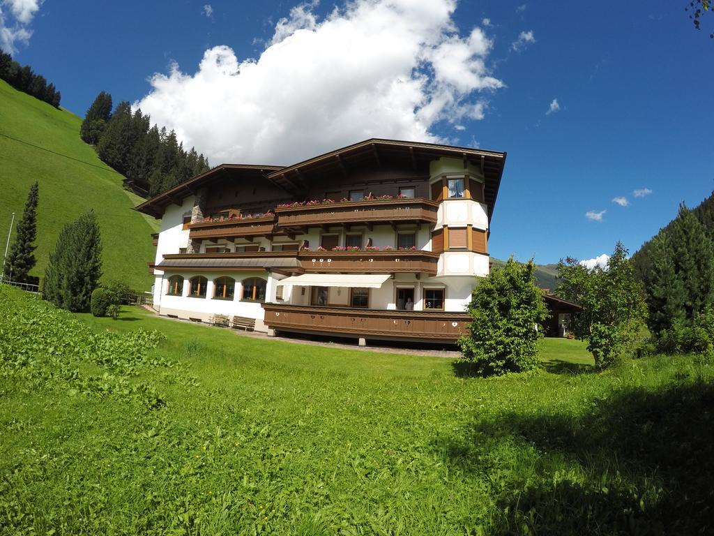 Gaestehaus Alpenland Tux Extérieur photo